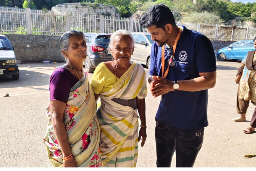 ಕರ್ನಾಟಕದಲ್ಲಿ ಪ್ರತಿಯೊಂದು ತಾಯಿಯರ ಆಶೀರ್ವಾದ ನಮ್ಮ ಸಂಸ್ಥೆಗೆ ಇದೆ ಖಂಡಿತವಾಗ್ಲೂ ಒಳಿತು ಮಾಡು ಮನುಷ್ಯ ಹೊಸ ನಾಡನ್ನು ಕಟ್ಟಲಿದೆ ಕರ್ನಾಟಕದಲ್ಲಿ Shaanputtur Olithumadumanusya teamomm omm ommteam